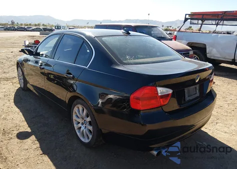 2006 BMW 330I z USA, uszkodzony, nr VIN WBAVB33576KR72889